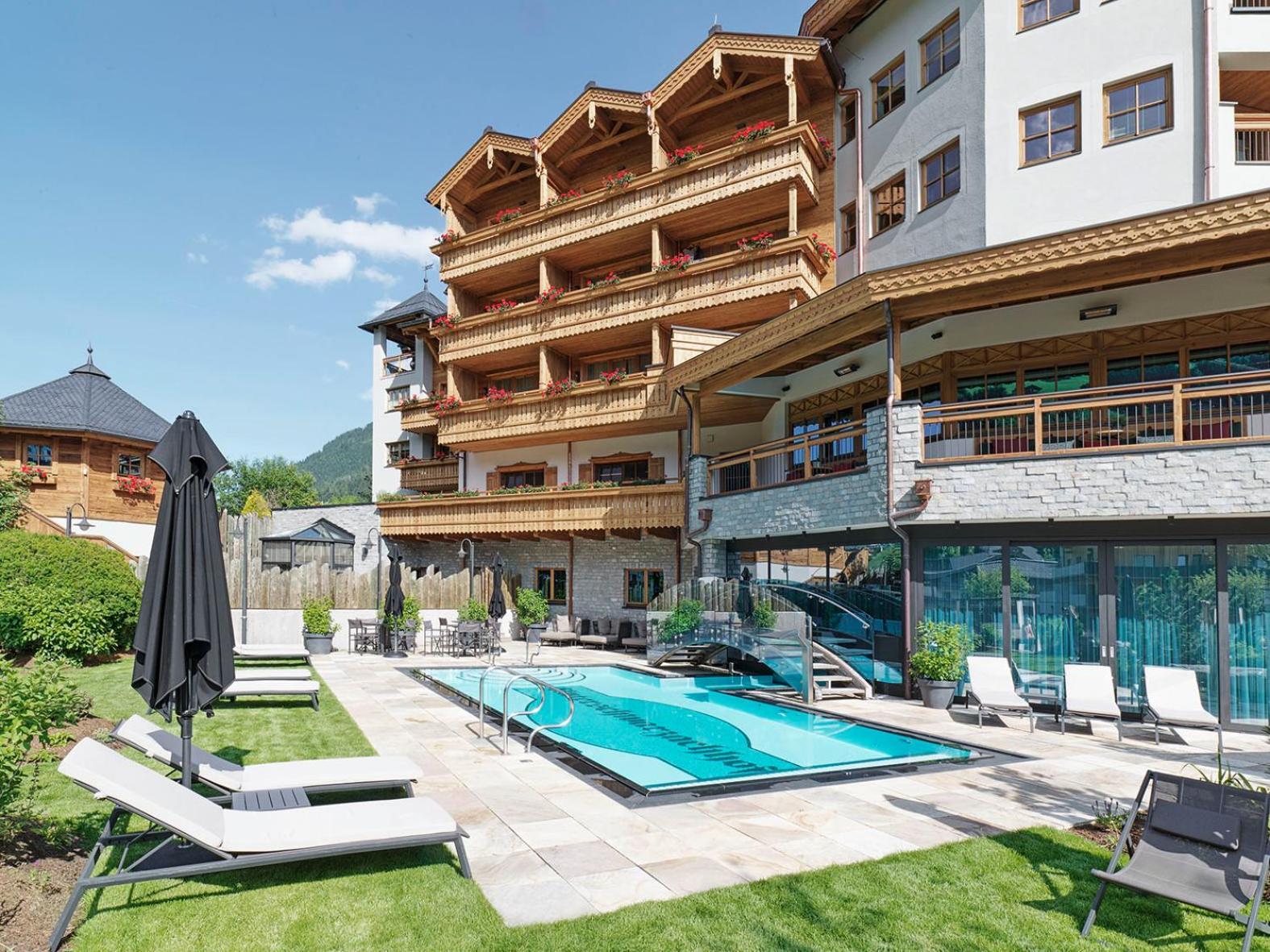 Hotel Der Unterschwarzachhof 4*